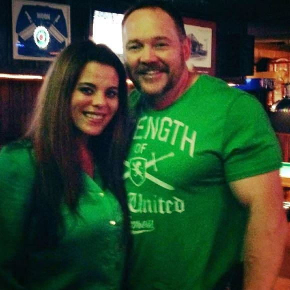 Meet your Posher, Mandi - Picture 1 of 1